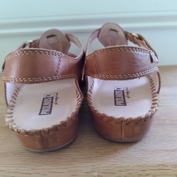 Pickolinos Spanish Leather Sandals - Picture 7 of 8